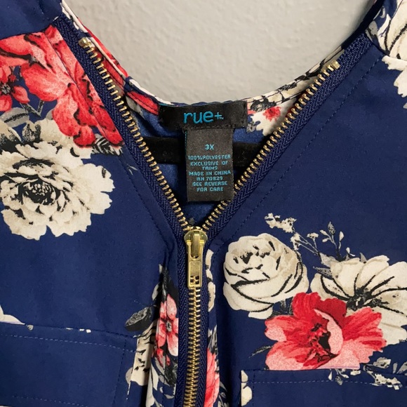 Floral sleeveless top - Picture 4 of 4